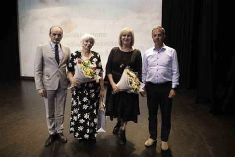 Trečiojo amžiaus universiteto studentai