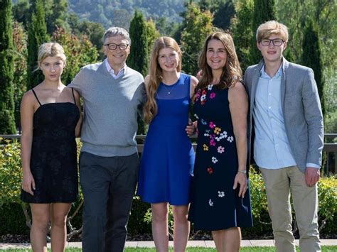 Bill Gates su savo vaikais Jennifer, Rory ir Phoebe