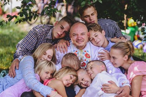 Aktorių šeimos su daug vaikų