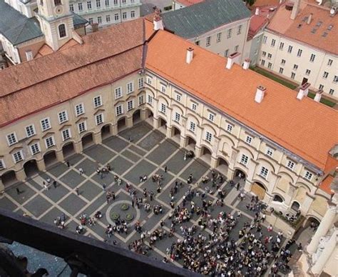 Vilniaus universiteto pastatas