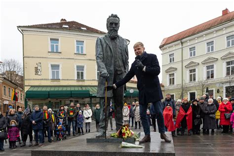 Istorinė Jono Basanavičiaus aikštės nuotrauka